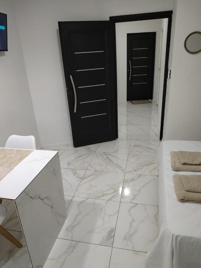Tres Fronteras 2 Apartment *